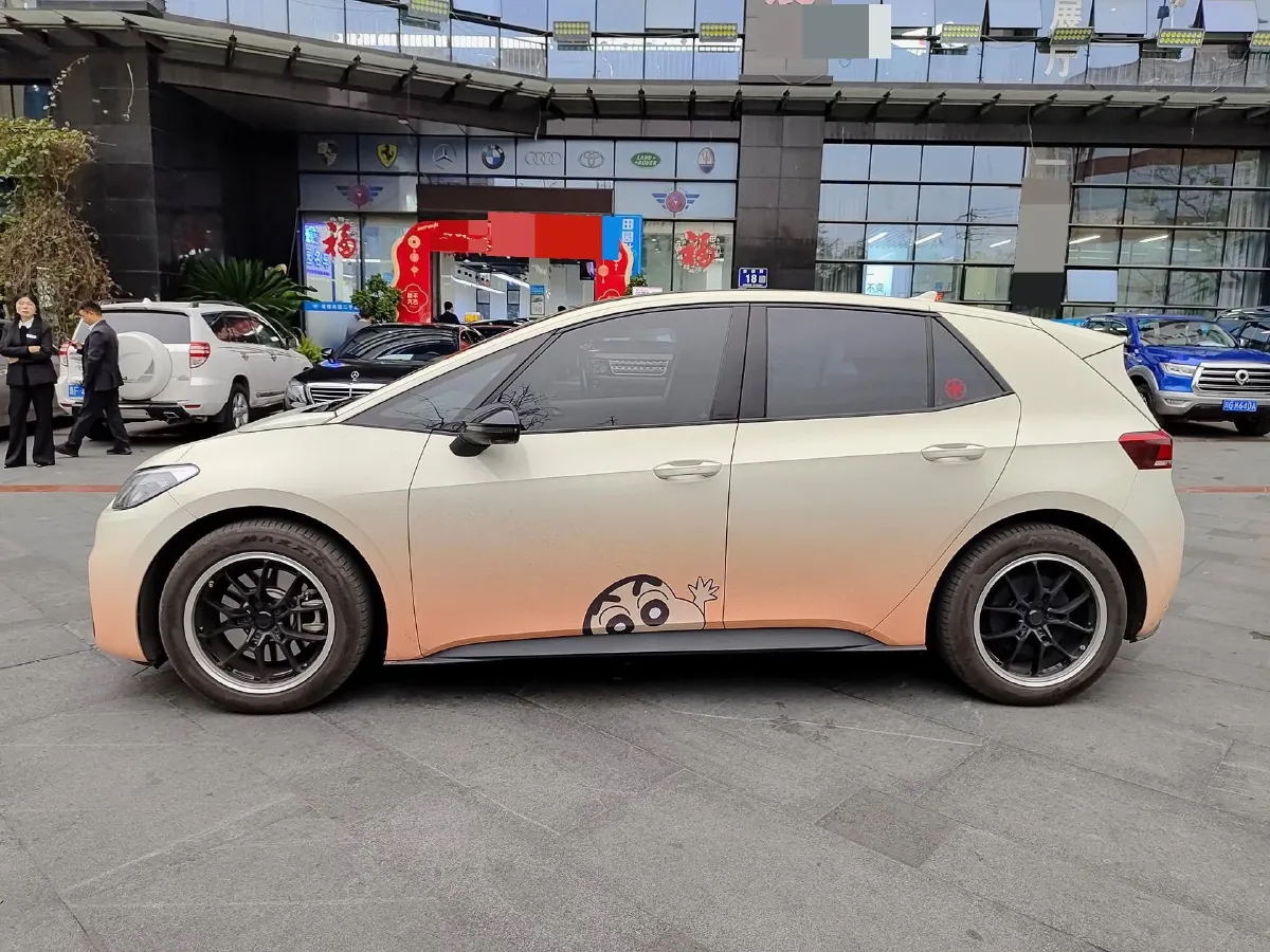 2025 MAXUS XinTu V80 2.0T 147HP L4 6AMT,autocango,china used car exporter,china ev exporter,chinese used car exporter,chinese used ev exporter
