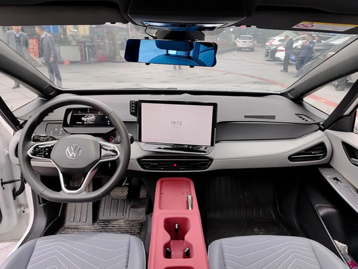 2025 MAXUS XinTu V80 2.0T 147HP L4 6AMT,autocango,china used car exporter,china ev exporter,chinese used car exporter,chinese used ev exporter