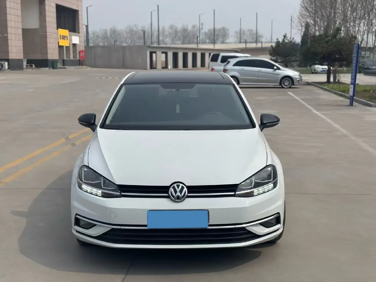 2018 Volkswagen Golf 1.4T 131HP L4 7DCT,autocango,china used car exporter,china ev exporter,chinese used car exporter,chinese used ev exporter