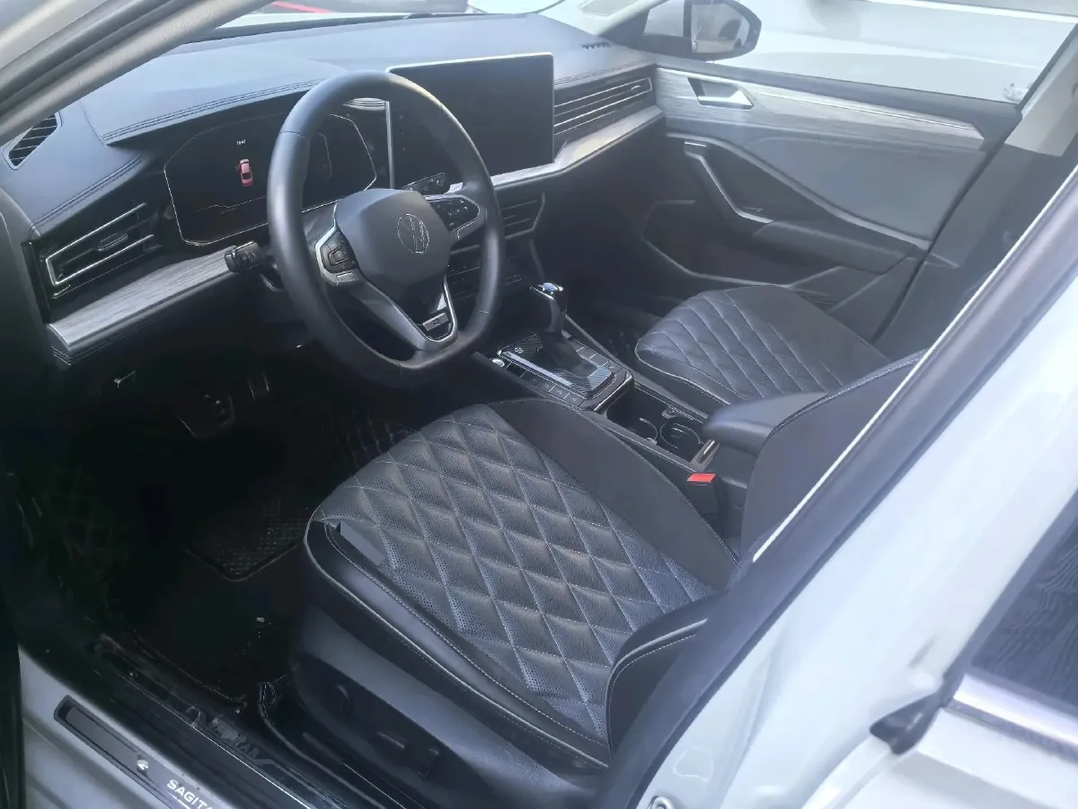 2023 Volkswagen Sagitar 1.5T 160HP L4 7DCT,autocango,china used car exporter,china ev exporter,chinese used car exporter,chinese used ev exporter