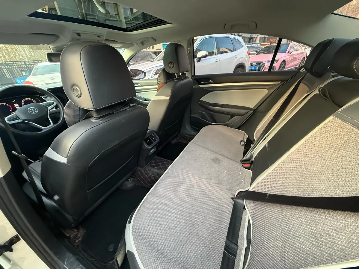 2023 Volkswagen Bora 1.5T 160HP L4 7DCT,autocango,china used car exporter,china ev exporter,chinese used car exporter,chinese used ev exporter