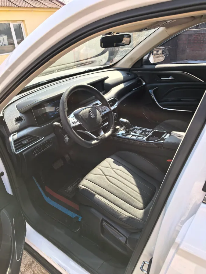 2021 Bestune T77 1.5T 169HP L4 7DCT,autocango,china used car exporter,china ev exporter,chinese used car exporter,chinese used ev exporter