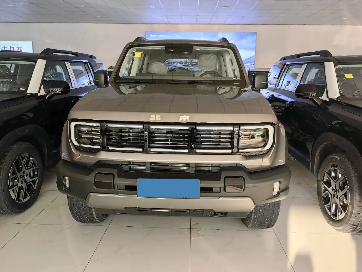 2025 Beijing BJ40 REEV REEV 188HP REEV 40.3KWH,autocango,china used car exporter,china ev exporter,chinese used car exporter,chinese used ev exporter