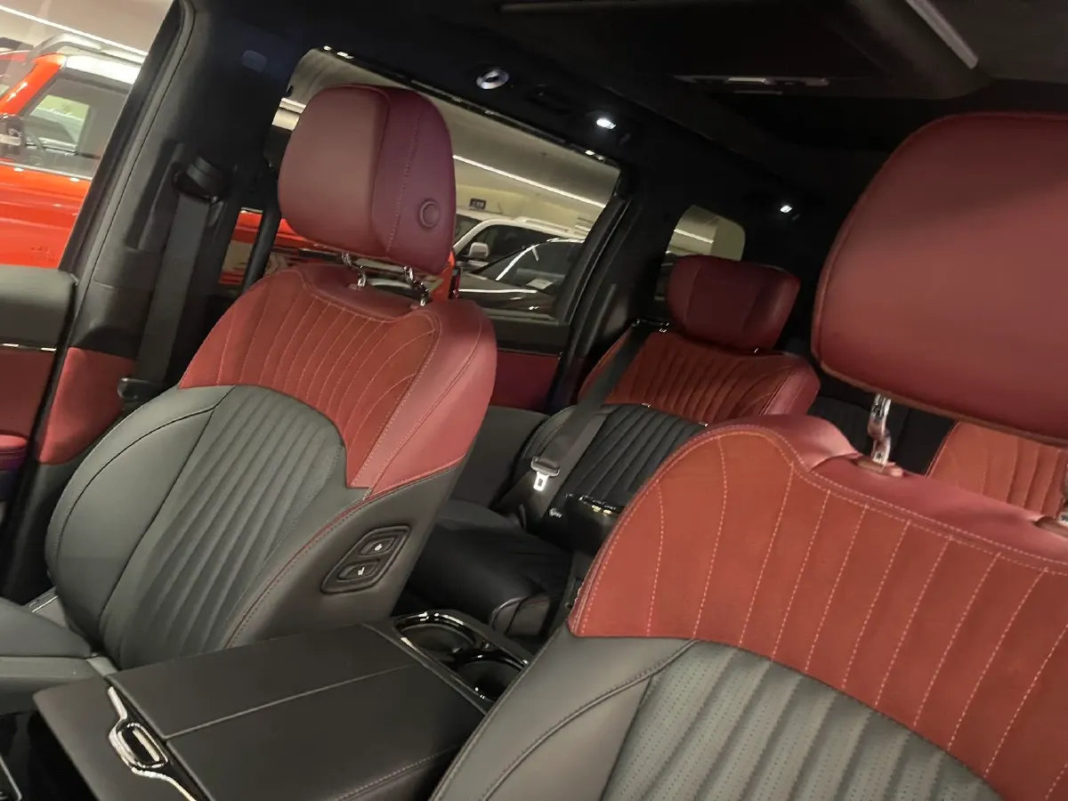 2023 GAC Trumpchi M8 2.0T 252HP L4 8AT,autocango,china used car exporter,china ev exporter,chinese used car exporter,chinese used ev exporter