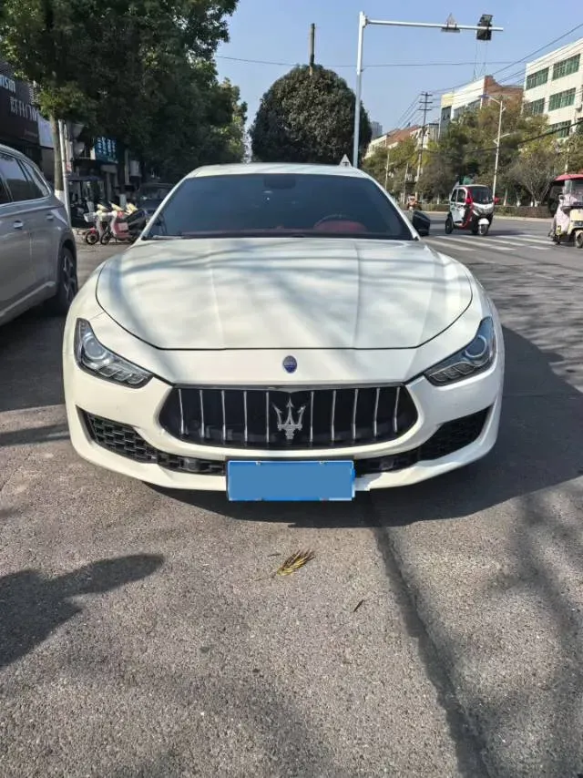 2022 Audi Q7 2.0T 245HP L4 8AT,autocango,china used car exporter,china ev exporter,chinese used car exporter,chinese used ev exporter