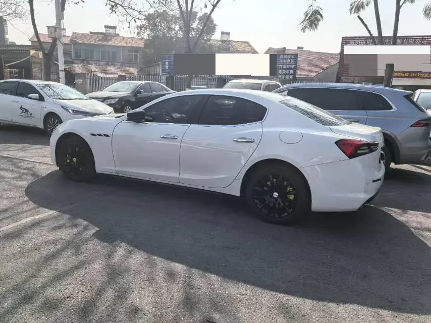 2022 Audi Q7 2.0T 245HP L4 8AT,autocango,china used car exporter,china ev exporter,chinese used car exporter,chinese used ev exporter