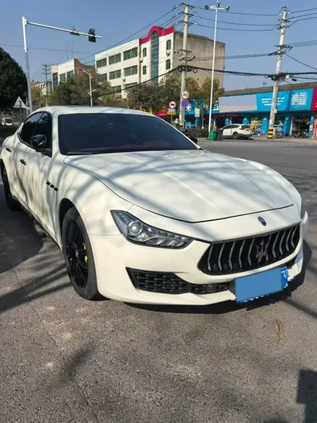 2022 Audi Q7 2.0T 245HP L4 8AT,autocango,china used car exporter,china ev exporter,chinese used car exporter,chinese used ev exporter