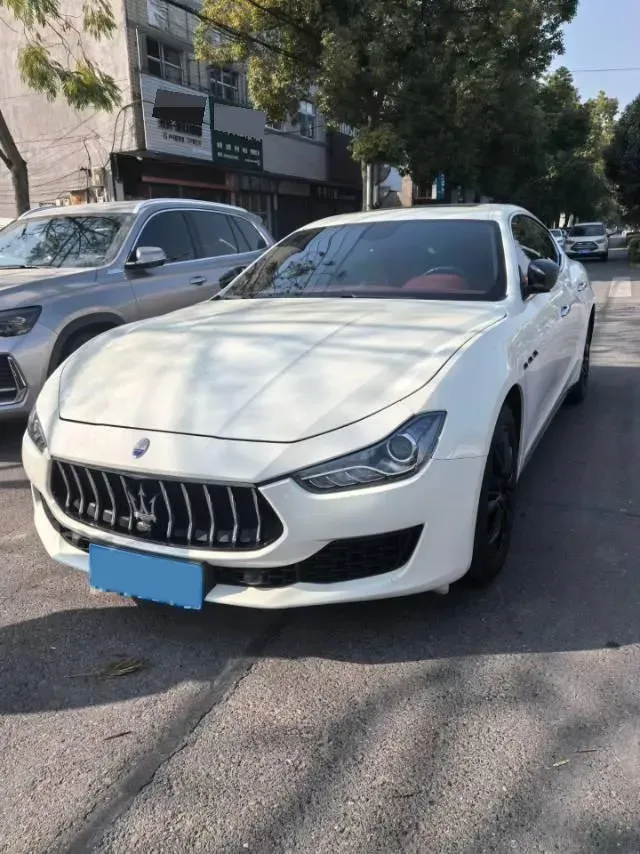 2022 Audi Q7 2.0T 245HP L4 8AT,autocango,china used car exporter,china ev exporter,chinese used car exporter,chinese used ev exporter