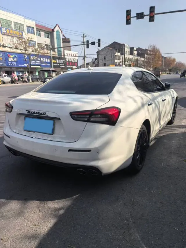 2022 Audi Q7 2.0T 245HP L4 8AT,autocango,china used car exporter,china ev exporter,chinese used car exporter,chinese used ev exporter