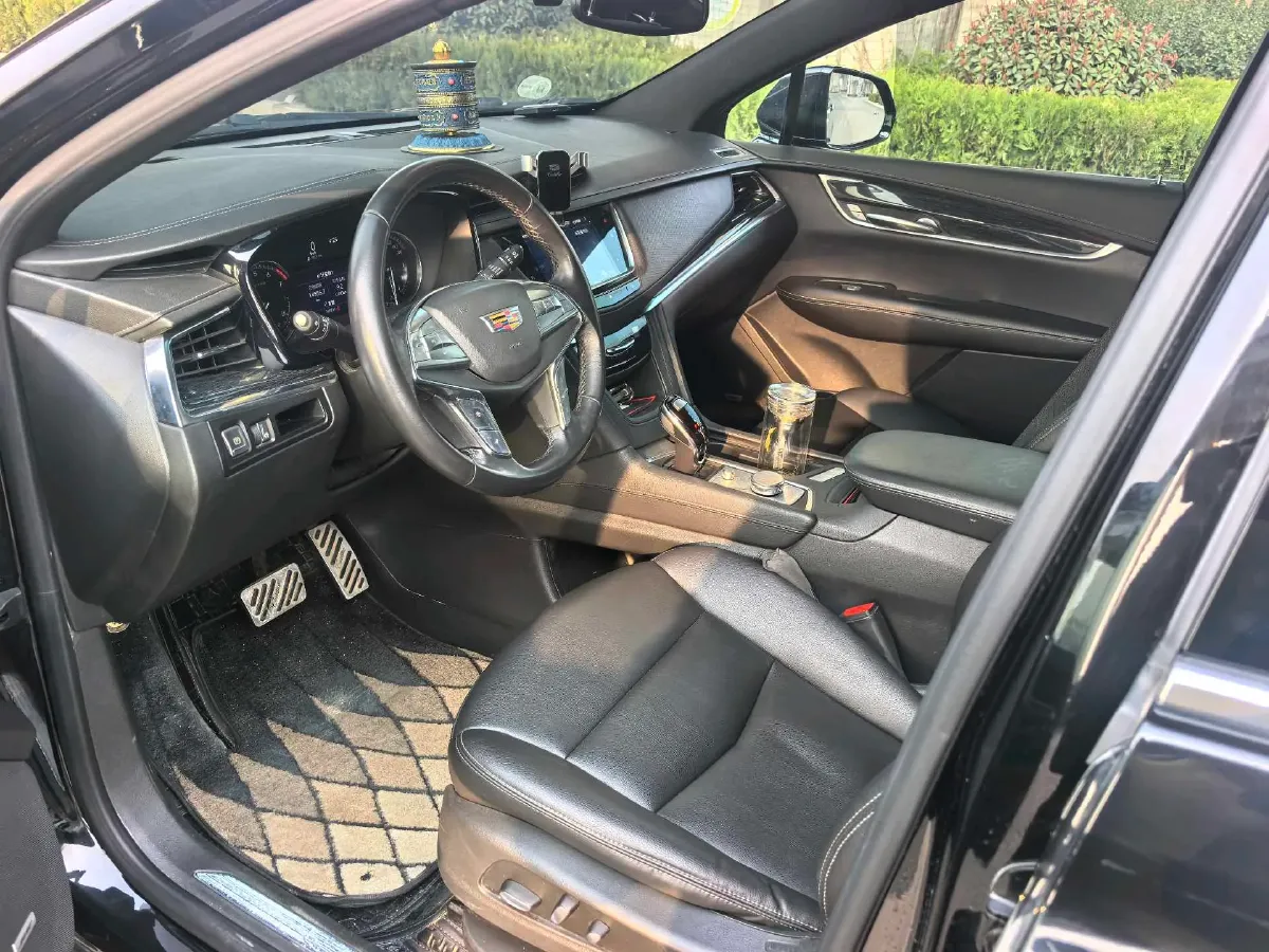 2021 Cadillac XT5 2.0T 237HP L4 9AT,autocango,china used car exporter,china ev exporter,chinese used car exporter,chinese used ev exporter