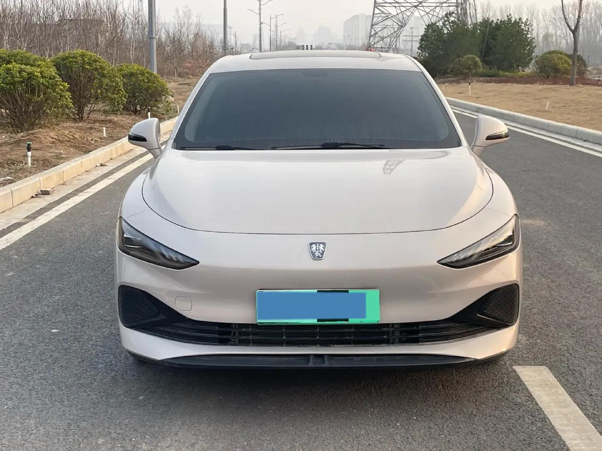 2025 Roewe D7 1.5L 112HP L4 1DHT PHEV 19.7KWH,autocango,china used car exporter,china ev exporter,chinese used car exporter,chinese used ev exporter