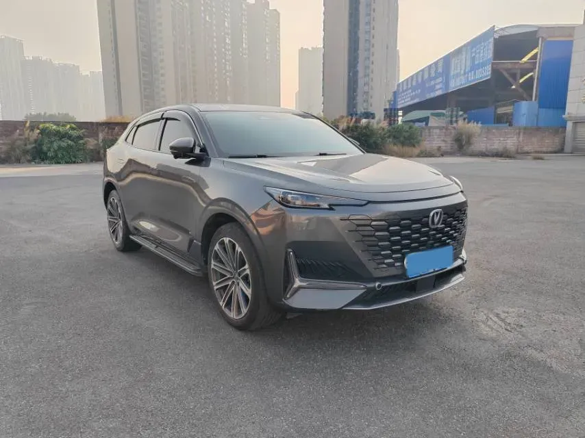 2021 ChangAn UNI-K 2.0T 233HP L4 8AT,autocango,china used car exporter,china ev exporter,chinese used car exporter,chinese used ev exporter