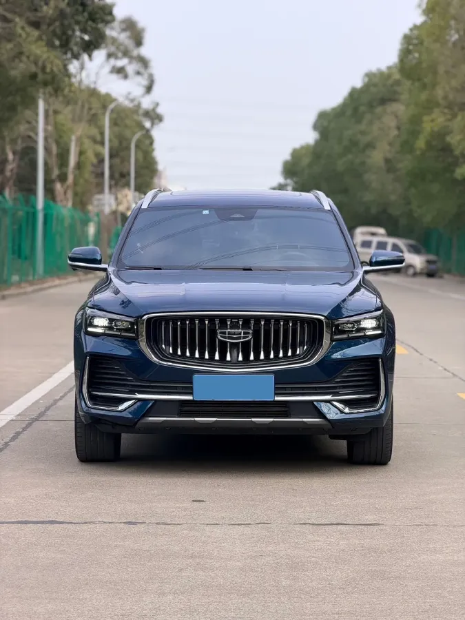 2021 Geely Monjaro 2.0T 218HP L4 7DCT,autocango,china used car exporter,china ev exporter,chinese used car exporter,chinese used ev exporter