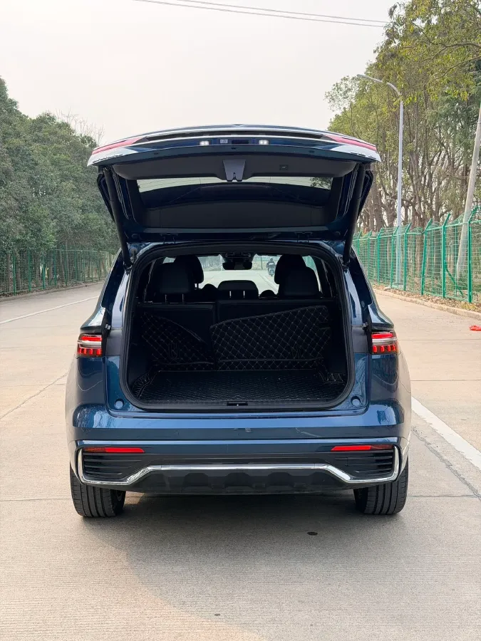 2021 Geely Monjaro 2.0T 218HP L4 7DCT,autocango,china used car exporter,china ev exporter,chinese used car exporter,chinese used ev exporter