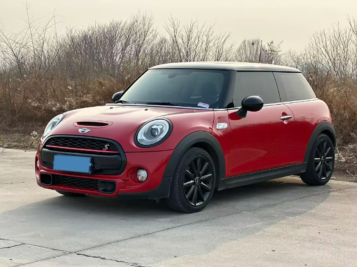 2017 MINI MINI 2.0T 192HP L4 6AT,autocango,china used car exporter,china ev exporter,chinese used car exporter,chinese used ev exporter