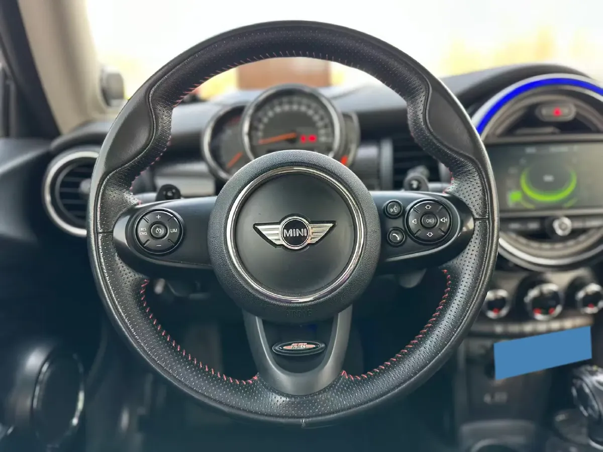 2017 MINI MINI 2.0T 192HP L4 6AT,autocango,china used car exporter,china ev exporter,chinese used car exporter,chinese used ev exporter