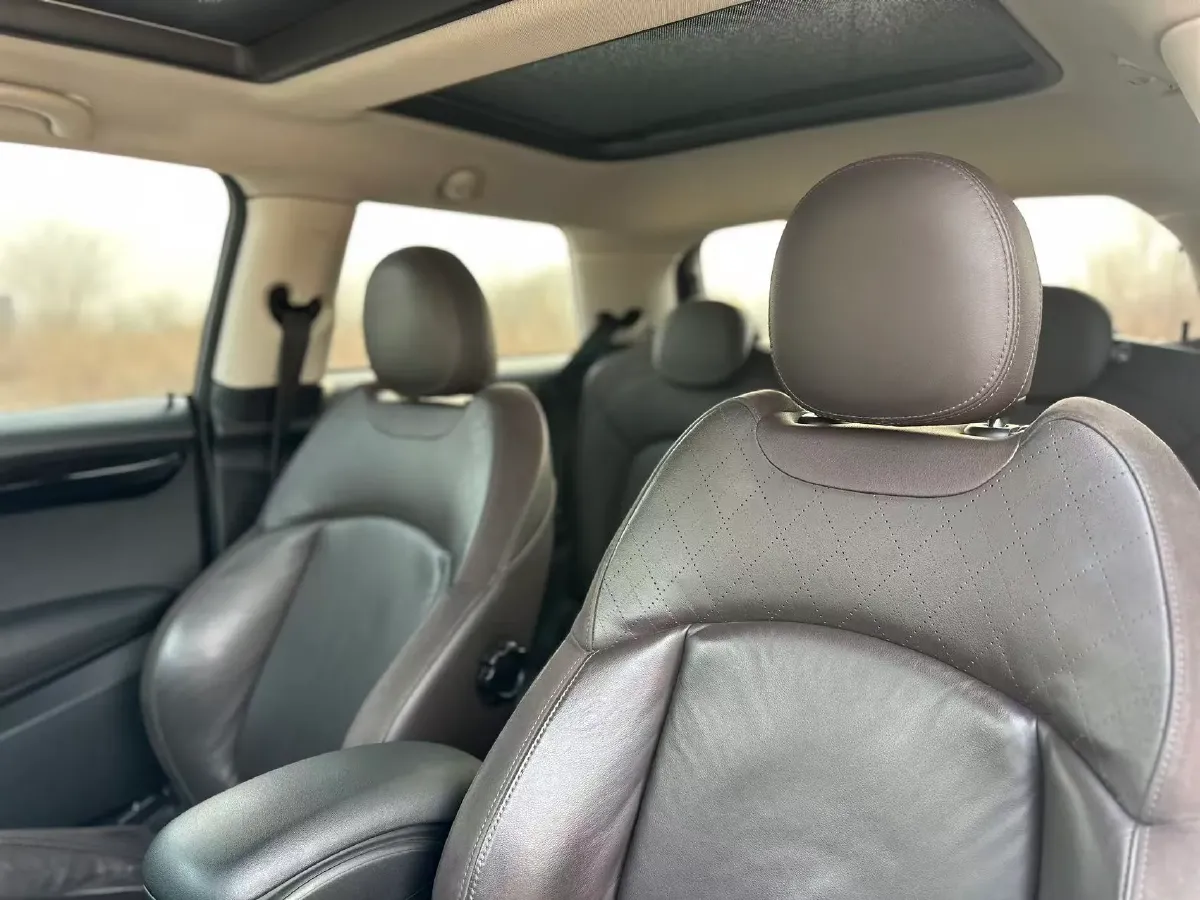 2017 MINI MINI 2.0T 192HP L4 6AT,autocango,china used car exporter,china ev exporter,chinese used car exporter,chinese used ev exporter