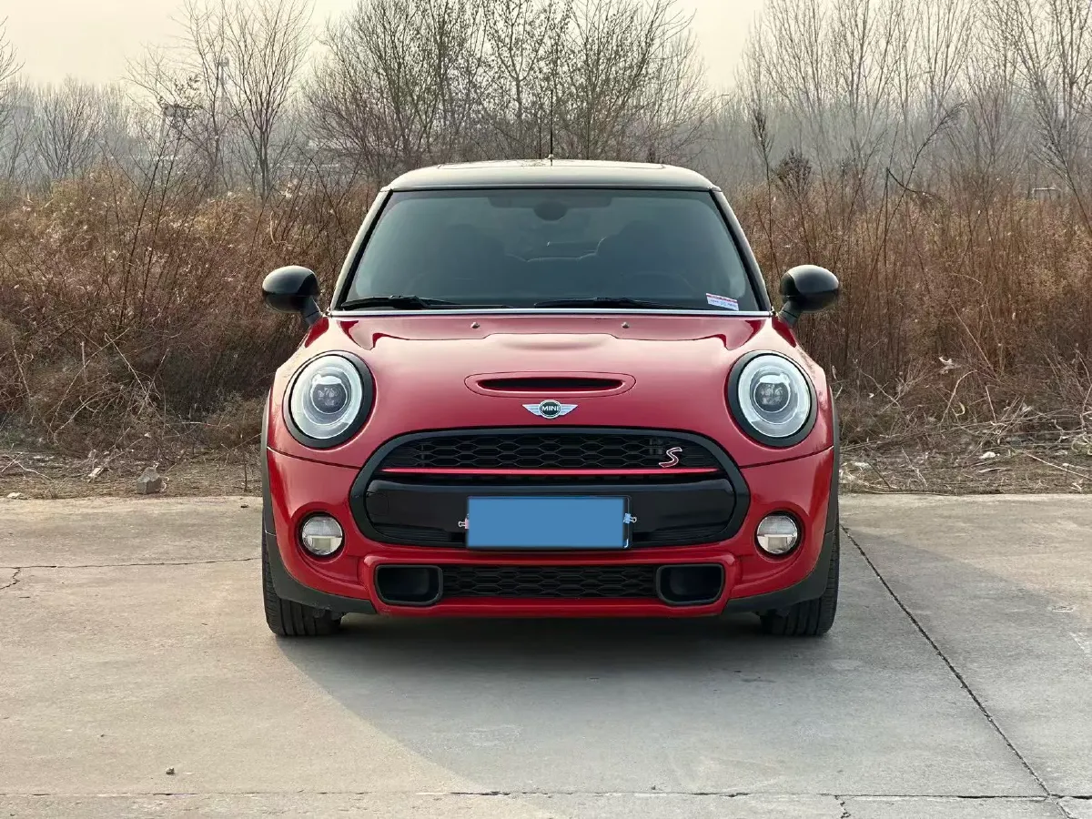 2017 MINI MINI 2.0T 192HP L4 6AT,autocango,china used car exporter,china ev exporter,chinese used car exporter,chinese used ev exporter