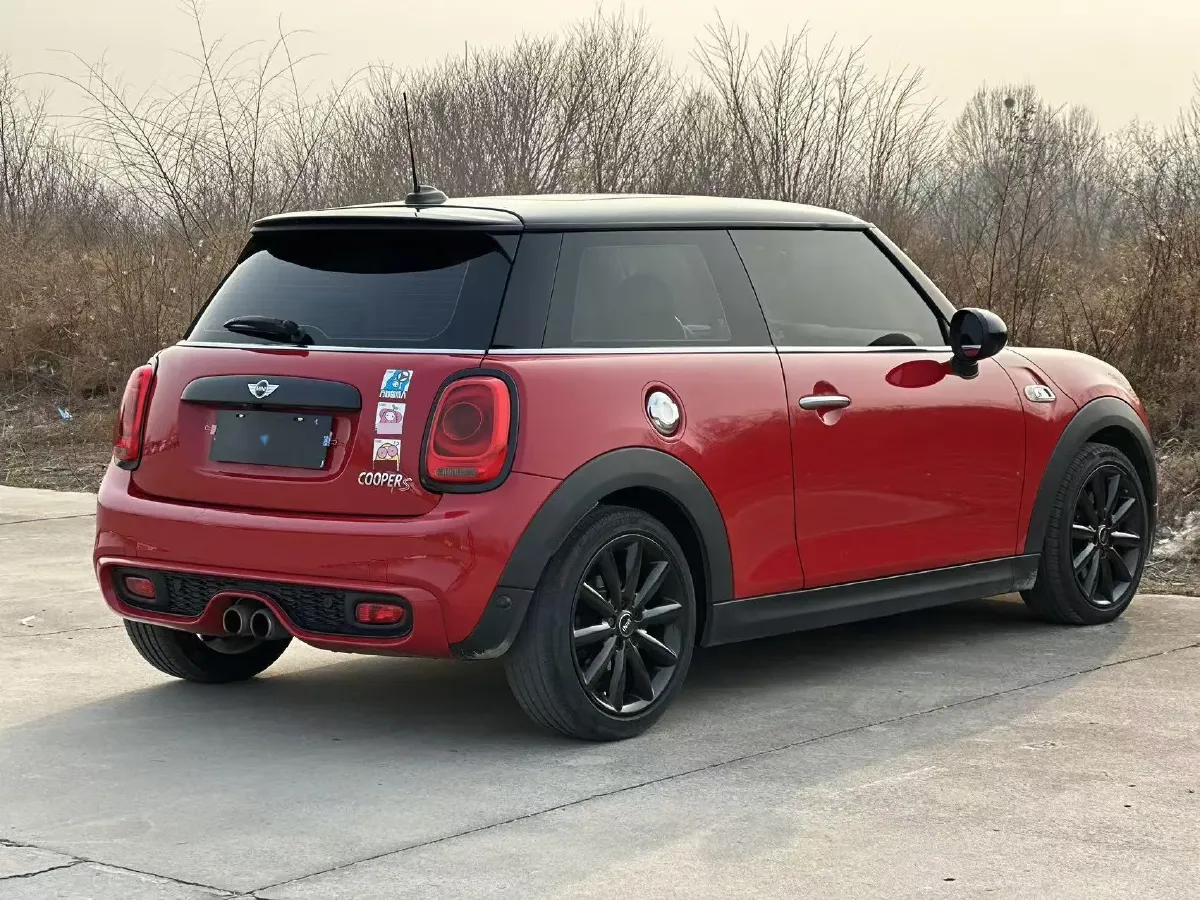 2017 MINI MINI 2.0T 192HP L4 6AT,autocango,china used car exporter,china ev exporter,chinese used car exporter,chinese used ev exporter