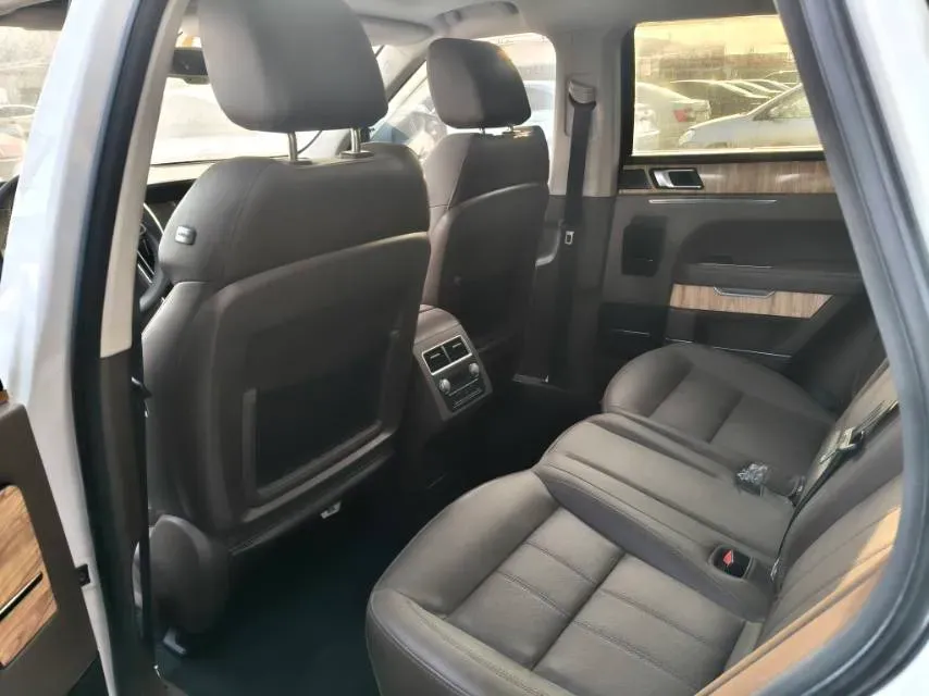 2017 Zotye T700 1.8T 177HP L4 6DCT,autocango,china used car exporter,china ev exporter,chinese used car exporter,chinese used ev exporter