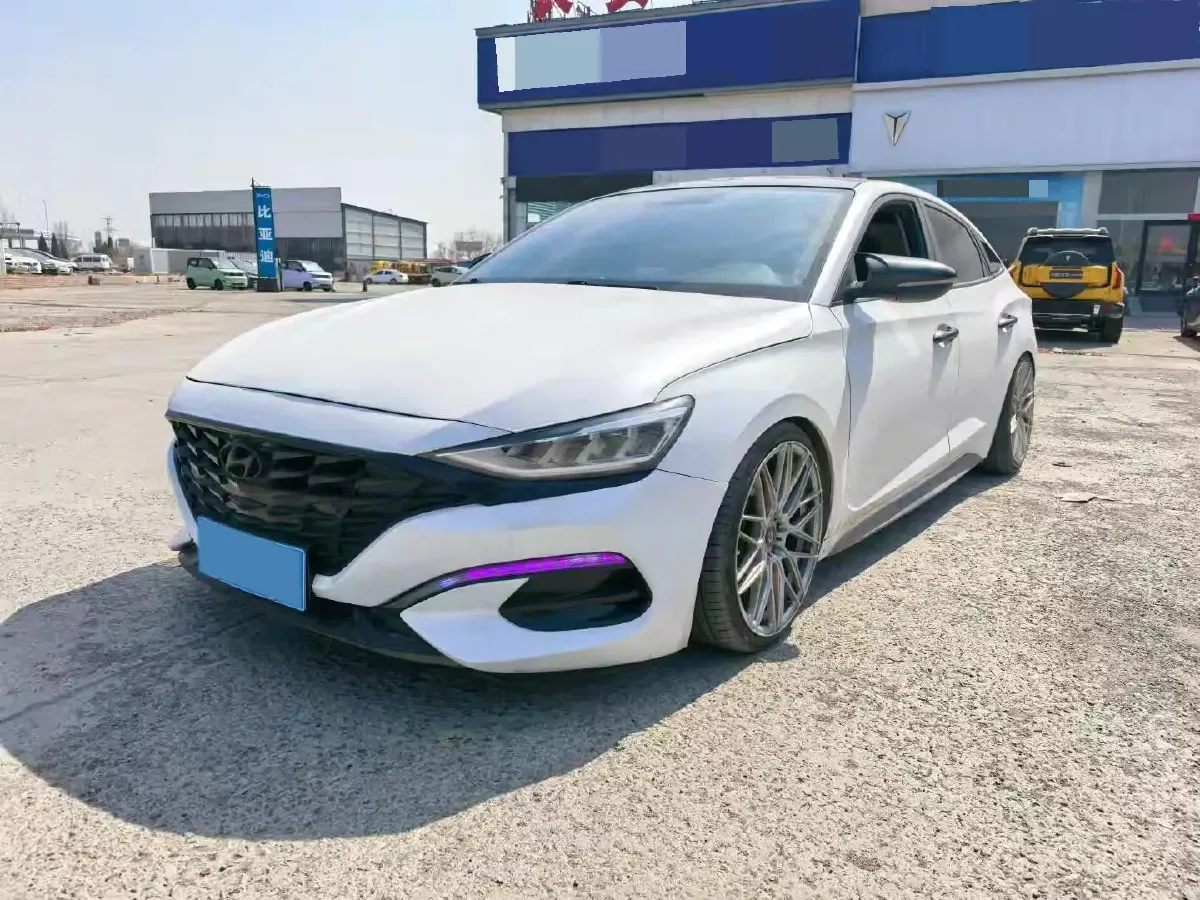 2019 Hyundai La Festa 1.6T 204HP L4 7DCT,autocango,china used car exporter,china ev exporter,chinese used car exporter,chinese used ev exporter