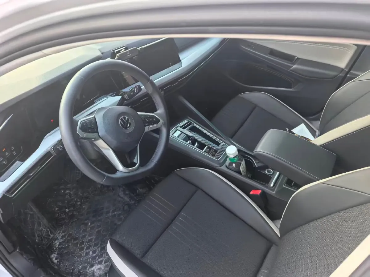 2021 Volkswagen Golf 1.4T 150HP L4 7DCT,autocango,china used car exporter,china ev exporter,chinese used car exporter,chinese used ev exporter