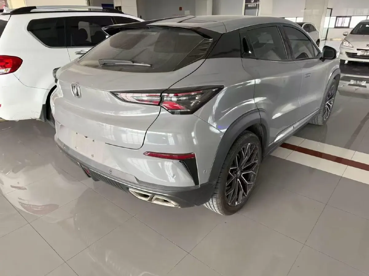2022 ChangAn UNI-T 1.5T 188HP L4 7DCT,autocango,china used car exporter,china ev exporter,chinese used car exporter,chinese used ev exporter