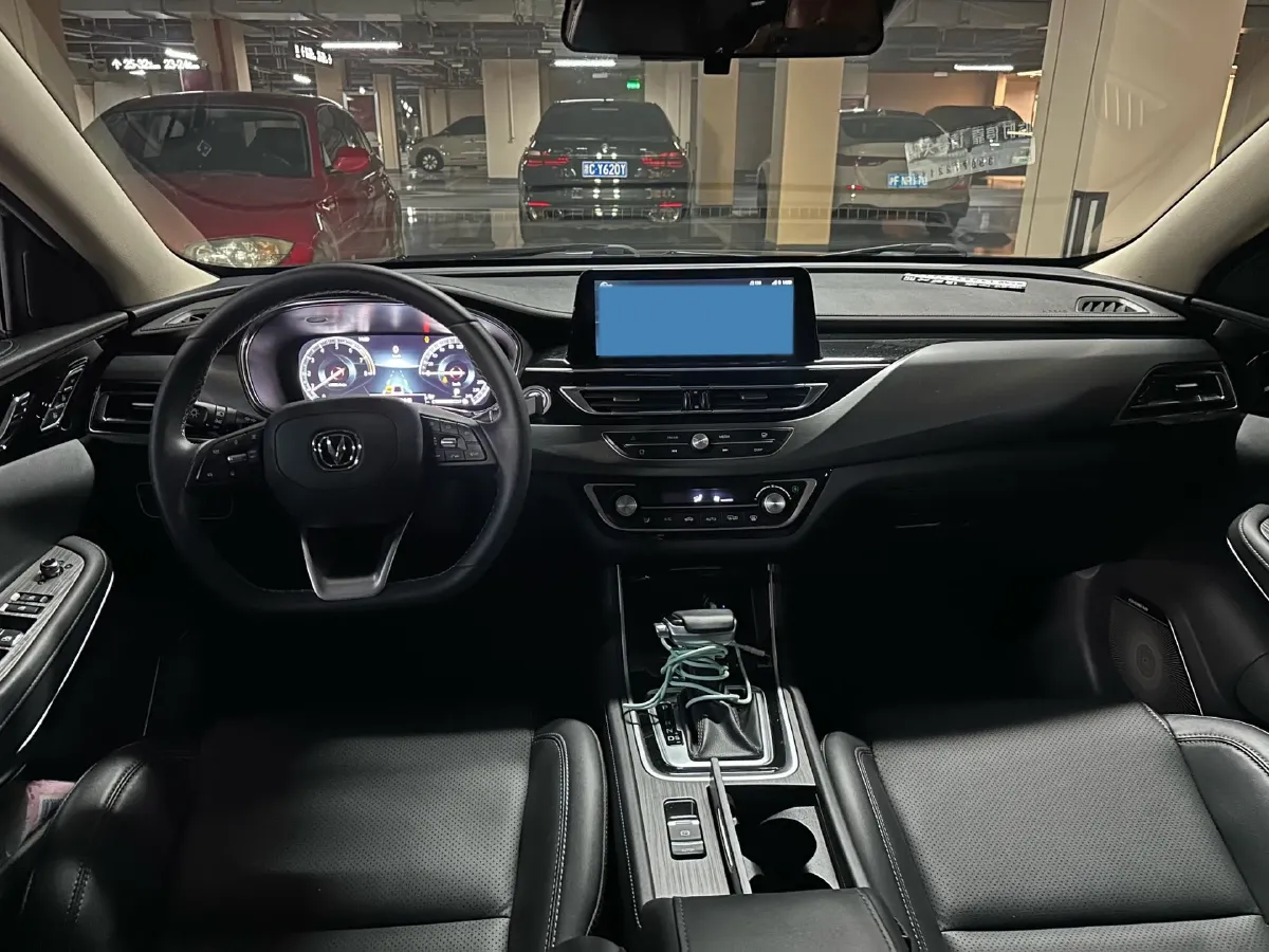 2021 ChangAn Raeton CC 1.5T 180HP L4 7DCT,autocango,china used car exporter,china ev exporter,chinese used car exporter,chinese used ev exporter