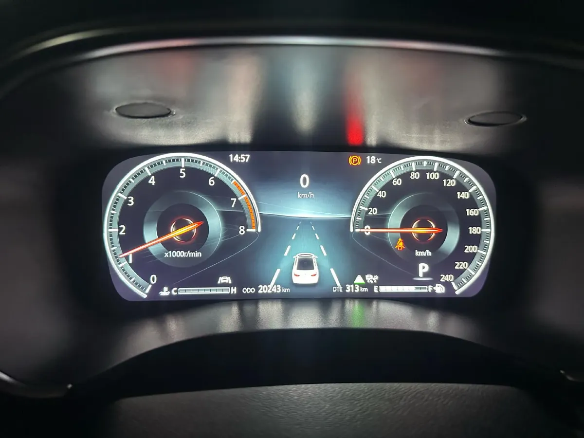 2021 ChangAn Raeton CC 1.5T 180HP L4 7DCT,autocango,china used car exporter,china ev exporter,chinese used car exporter,chinese used ev exporter