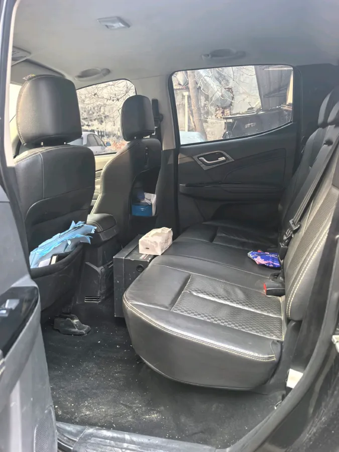 2019 Isuzu D-MAX 3.0T 177HP L4 6AT,autocango,china used car exporter,china ev exporter,chinese used car exporter,chinese used ev exporter