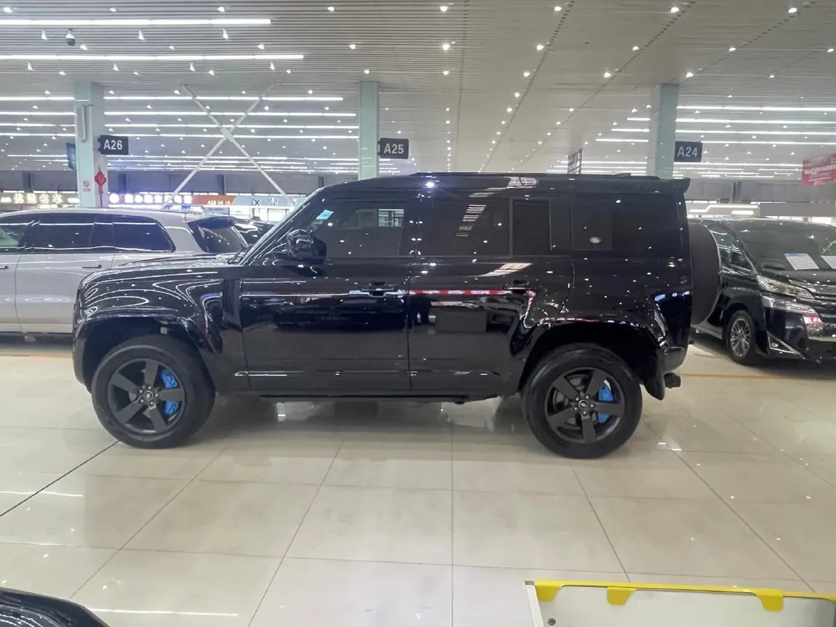 2024 Land Rover Defender 3.0T 400HP L6 8AT,autocango,china used car exporter,china ev exporter,chinese used car exporter,chinese used ev exporter