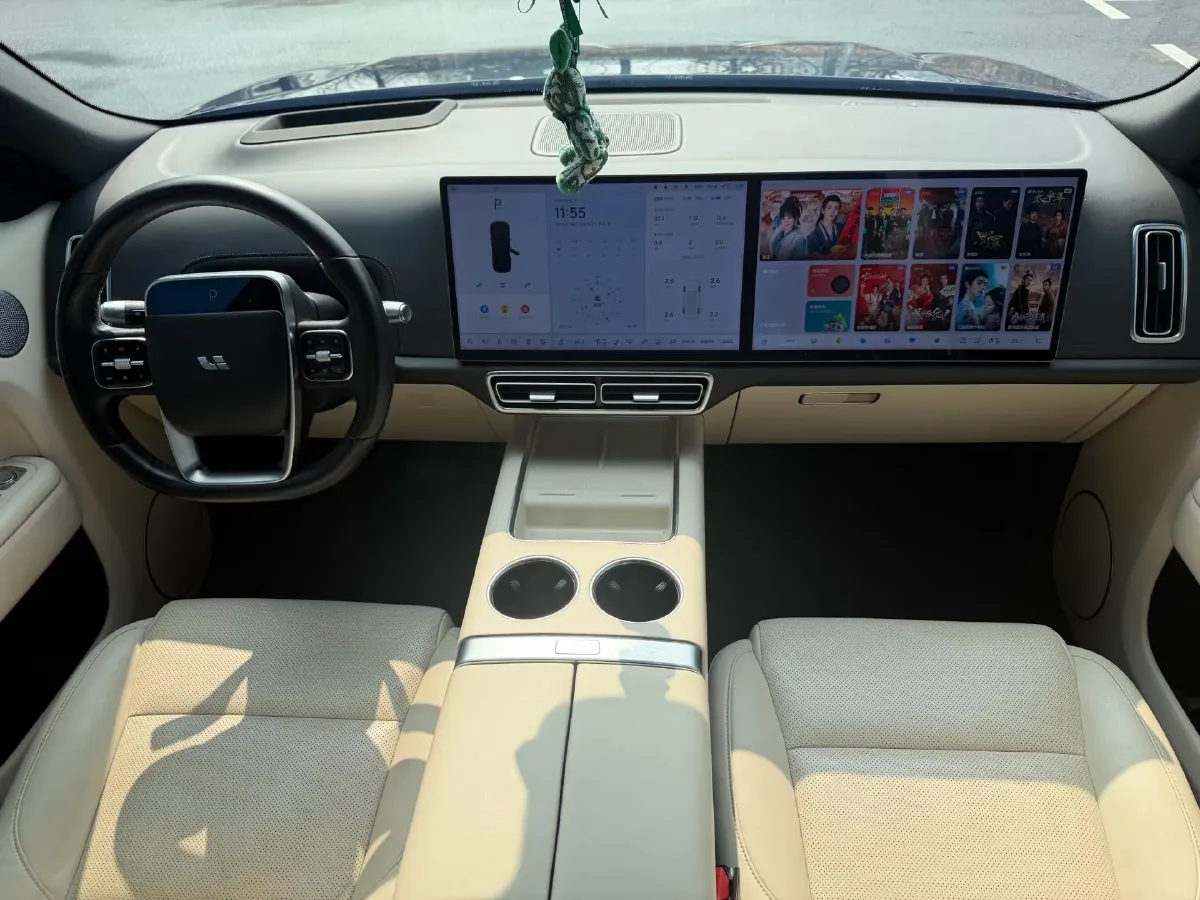 2023 Li L8 Range Extended 154HP REEV 40.9KWH,autocango,china used car exporter,china ev exporter,chinese used car exporter,chinese used ev exporter