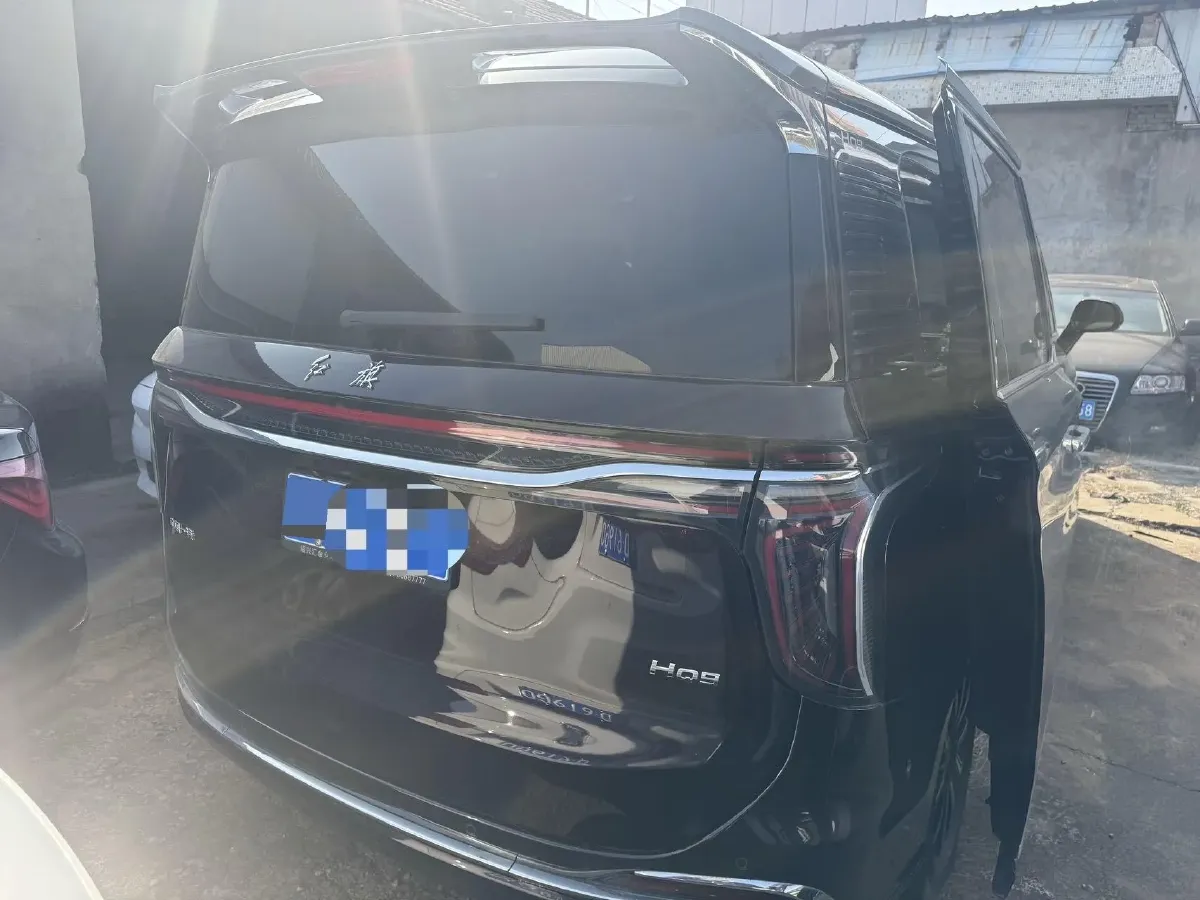 2023 HongQi HQ9 2.0T 252HP L4 8AT,autocango,china used car exporter,china ev exporter,chinese used car exporter,chinese used ev exporter