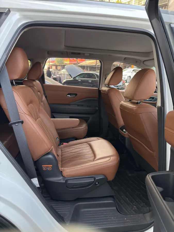 2024 Nissan Pathfinder 2.0T 252HP L4 9AT,autocango,china used car exporter,china ev exporter,chinese used car exporter,chinese used ev exporter