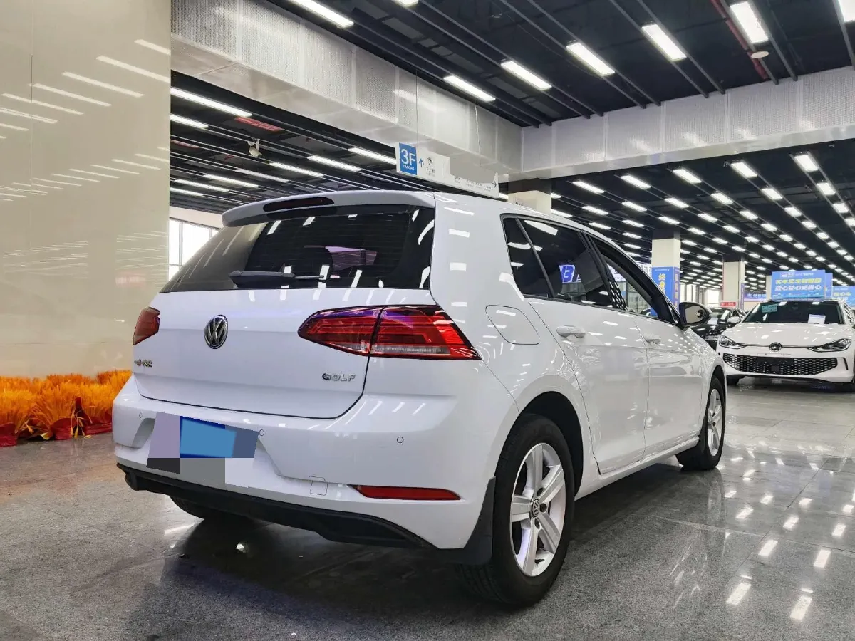 2018 Volkswagen Golf 1.6L 110HP L4 6AT,autocango,china used car exporter,china ev exporter,chinese used car exporter,chinese used ev exporter