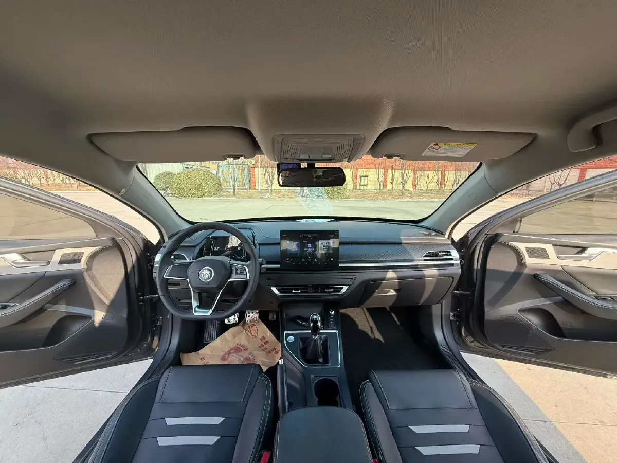 2019 BYD Qin 1.5L 109HP L4 5MT,autocango,china used car exporter,china ev exporter,chinese used car exporter,chinese used ev exporter