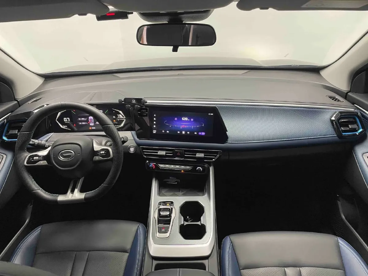 2023 GAC Trumpchi GS3 1.5T 177HP L4 7DCT,autocango,china used car exporter,china ev exporter,chinese used car exporter,chinese used ev exporter