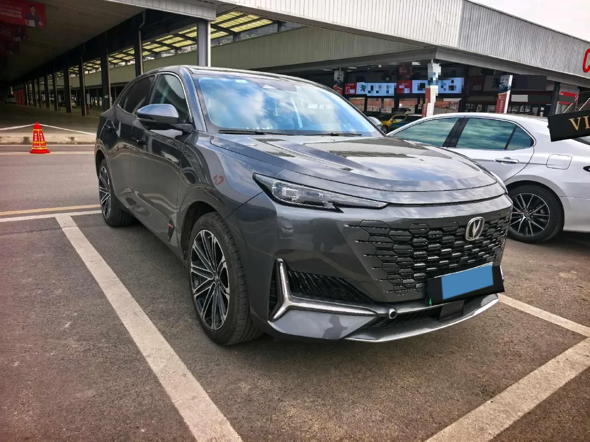 2022 Chevrolet Menlo BEV 61.1KWH,autocango,china used car exporter,china ev exporter,chinese used car exporter,chinese used ev exporter