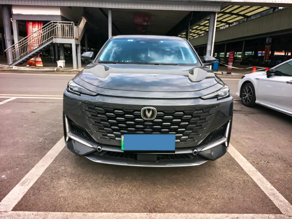 2022 Chevrolet Menlo BEV 61.1KWH,autocango,china used car exporter,china ev exporter,chinese used car exporter,chinese used ev exporter