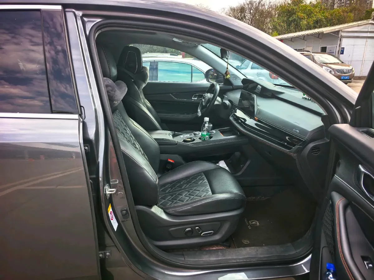 2022 Chevrolet Menlo BEV 61.1KWH,autocango,china used car exporter,china ev exporter,chinese used car exporter,chinese used ev exporter