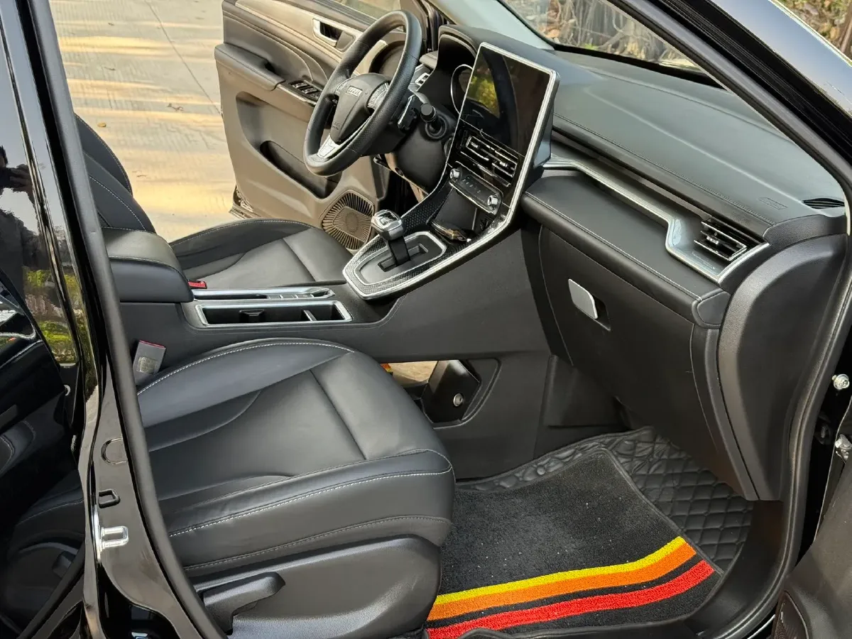 2022 Haval H6 1.5T 184HP L4 7DCT,autocango,china used car exporter,china ev exporter,chinese used car exporter,chinese used ev exporter