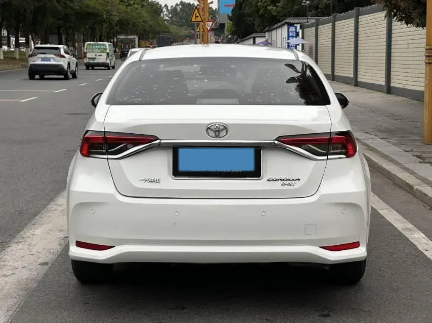 2019 Toyota Corolla 1.2T 116HP L4 CVT,autocango,china used car exporter,china ev exporter,chinese used car exporter,chinese used ev exporter