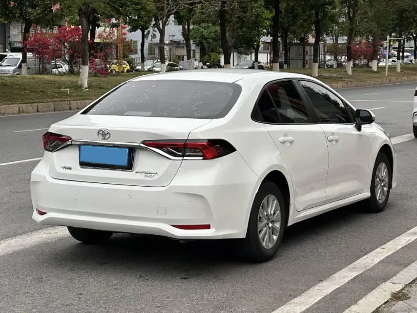 2019 Toyota Corolla 1.2T 116HP L4 CVT,autocango,china used car exporter,china ev exporter,chinese used car exporter,chinese used ev exporter
