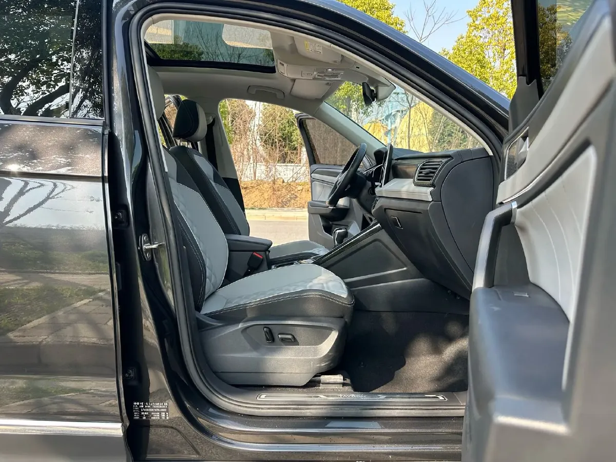 2023 Volkswagen Tayron 1.4T 150HP L4 7DCT,autocango,china used car exporter,china ev exporter,chinese used car exporter,chinese used ev exporter