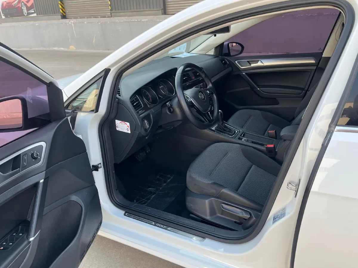 2019 Volkswagen Golf 1.4T 150HP L4 7DCT,autocango,china used car exporter,china ev exporter,chinese used car exporter,chinese used ev exporter