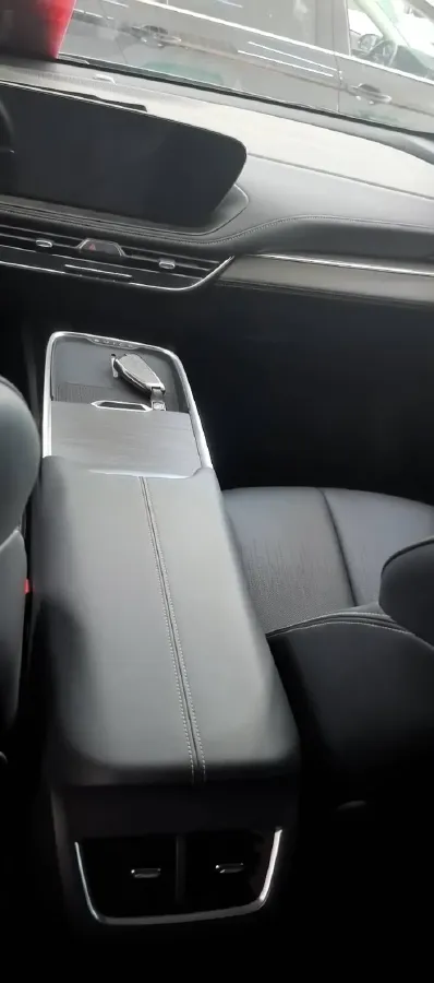 2023 Buick Larcosse 2.0T 237HP L4 9AT,autocango,china used car exporter,china ev exporter,chinese used car exporter,chinese used ev exporter