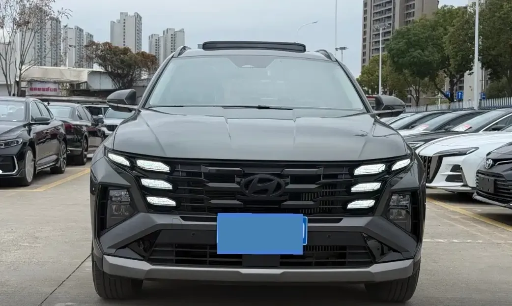2025 Hyundai Tucson 1.5T 200HP L4 8AT,autocango,china used car exporter,china ev exporter,chinese used car exporter,chinese used ev exporter