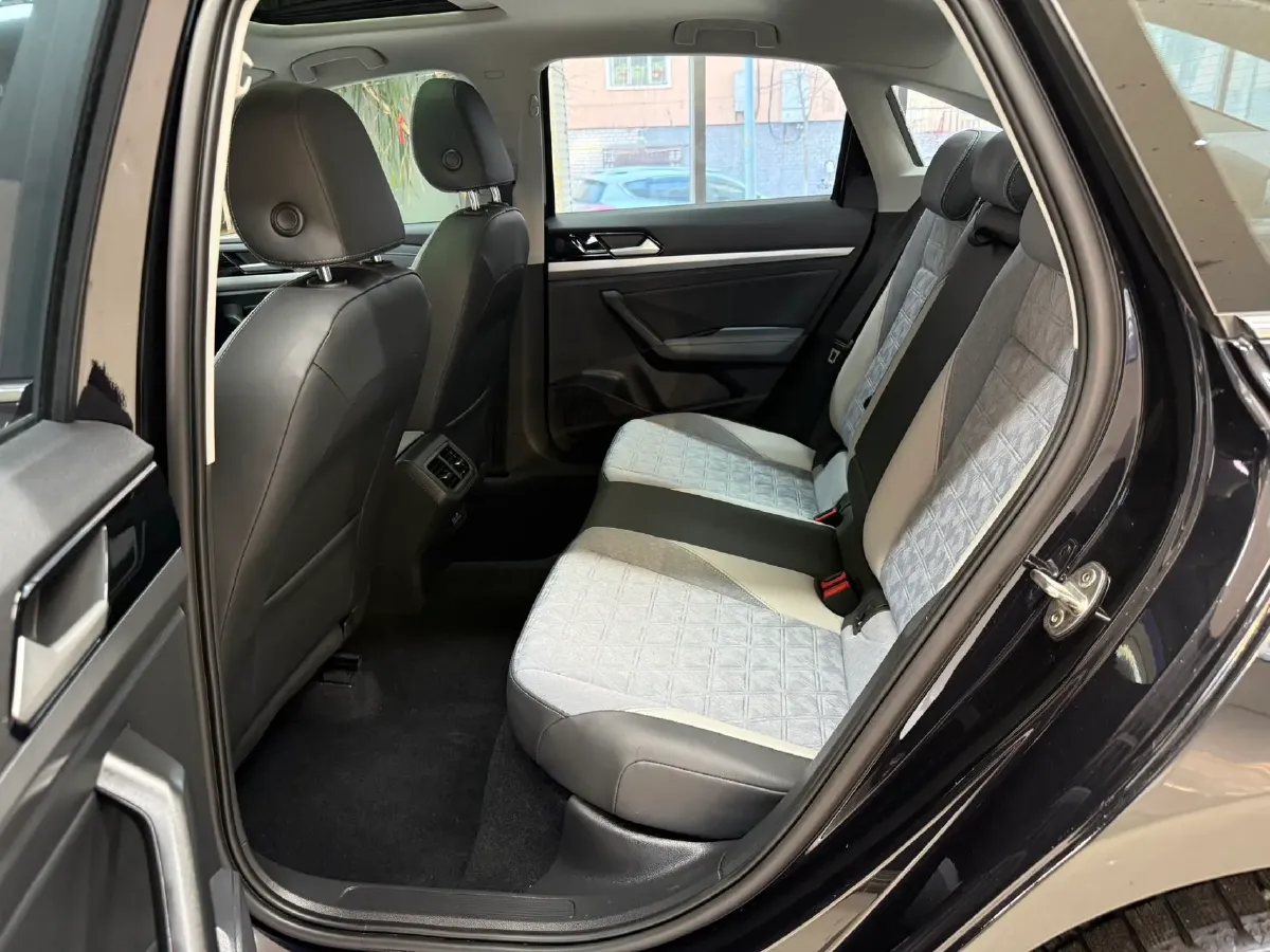 2023 Volkswagen Lavida 1.4T 150HP L4 7DCT,autocango,china used car exporter,china ev exporter,chinese used car exporter,chinese used ev exporter