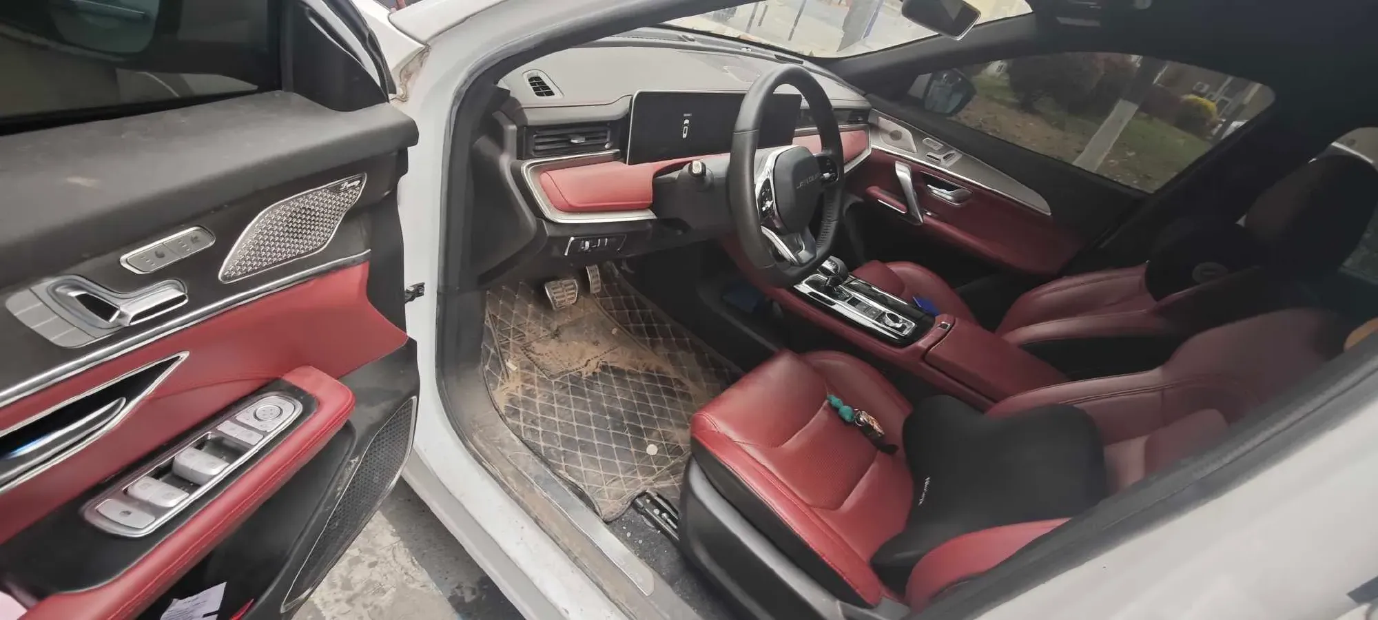 2021 Jetour X70S 1.6T 197HP L4 7DCT,autocango,china used car exporter,china ev exporter,chinese used car exporter,chinese used ev exporter