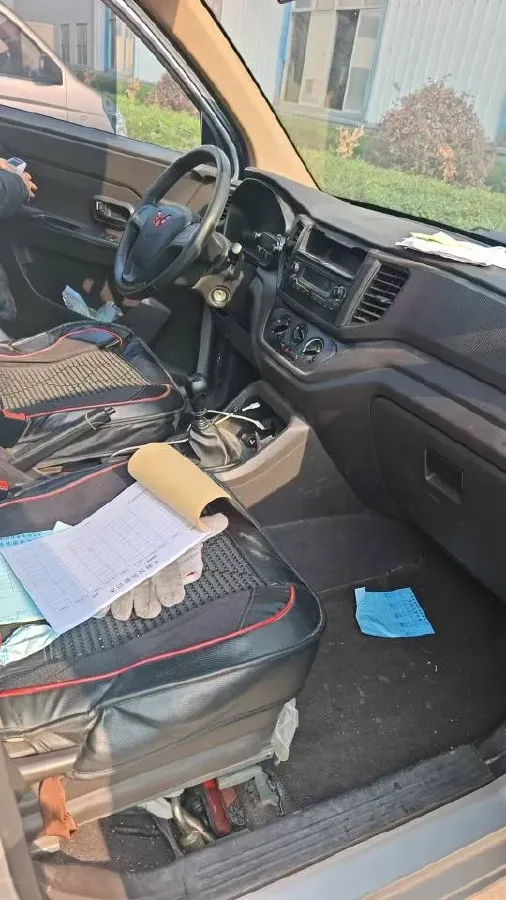 2022 JinBei Little Sea Lion X30 1.5L 102HP L4 5MT,autocango,china used car exporter,china ev exporter,chinese used car exporter,chinese used ev exporter